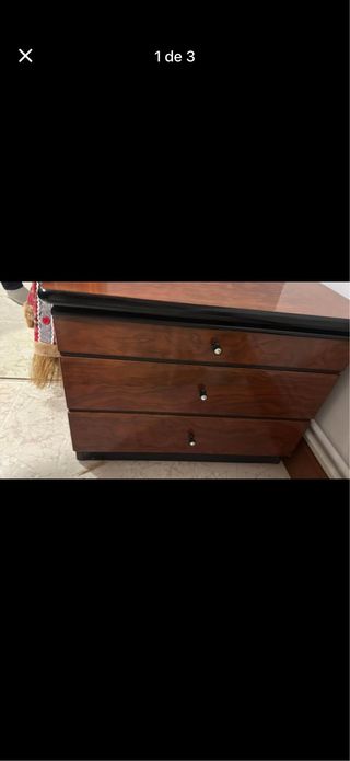 2 Cómodas y dis mesillas en lote hasta el domingo