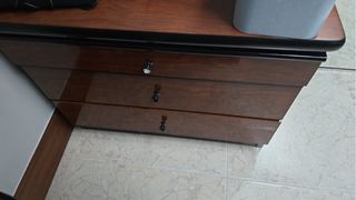 2 Cómodas y dis mesillas en lote hasta el domingo