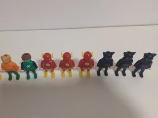 Figuras Playmobil DC Kinder Sorpresa