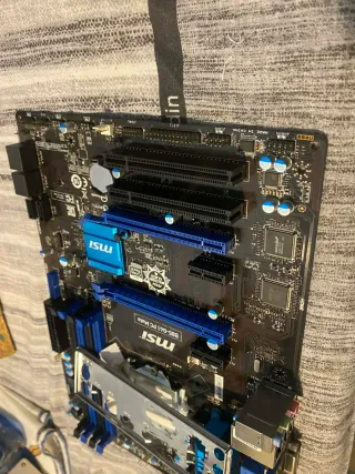 Placa Base MSI B85-G41 PC Mate