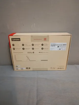 Lenovo Yoga Tab con Teclado y Lápiz