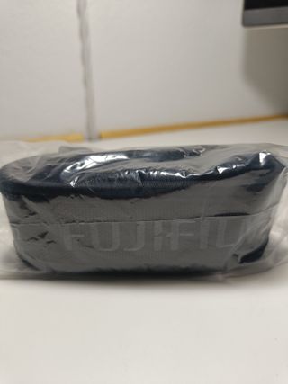 Fujifilm X-T5 Cámara y 2 tarjetas SD