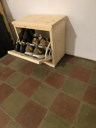 Banco zapatero de madera