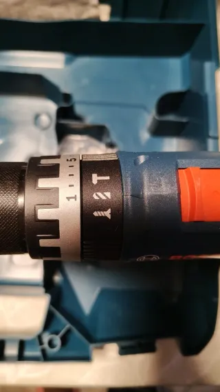 Taladro percutor Bosch 18v-45 NUEVO ORIGINAL