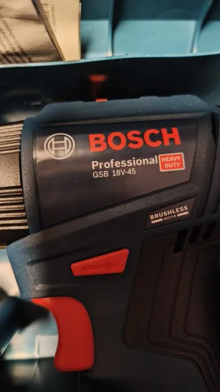 Taladro percutor Bosch 18v-45 NUEVO ORIGINAL
