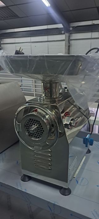 Picadora de Carne Profesional Nueva