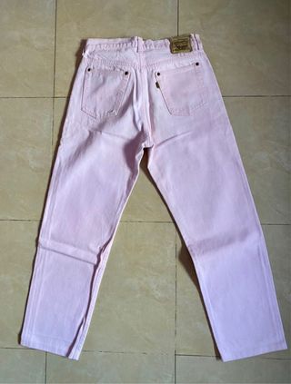 Pantalón vaquero Levi's rosa