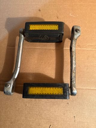 Pedales Vespino L Época