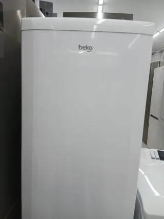 Super oferta pack Nevera Beko 1.70 lavadora 7kg