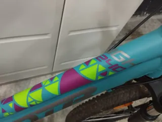 Bicicleta infantil azul