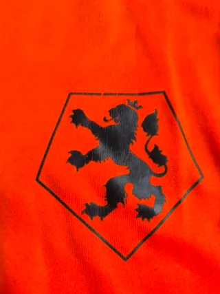 Camiseta de fútbol naranja