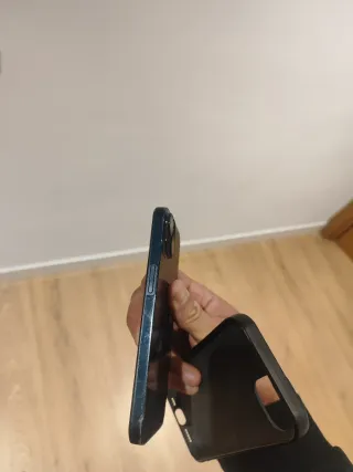 iPhone 13 128GB Azul Marino 72%
