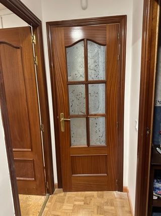 Puerta madera maciza caoba