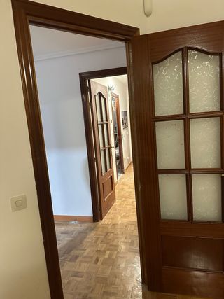 Puerta madera maciza caoba