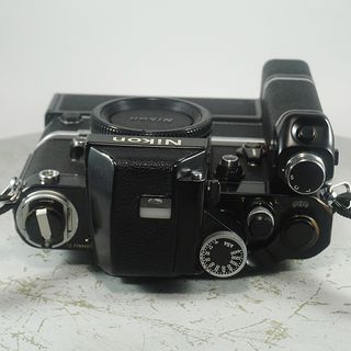 NIKON F2A PHOTOMIC+MOTOR MD2+BATTERY PACK MB1.