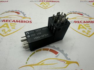 Relé Calefacción Asiento Smart 0009857V001