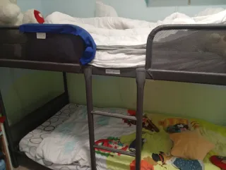 Litera Metal Ikea + 2 Colchones