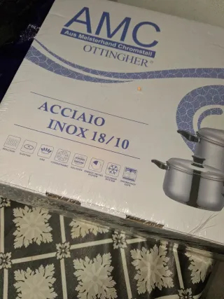 Set Pentole AMC piccolo sconto se comprate oggi.