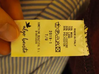 Abrigo lana color vino