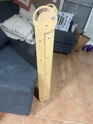 Triangulo escalada montessori y tobogan