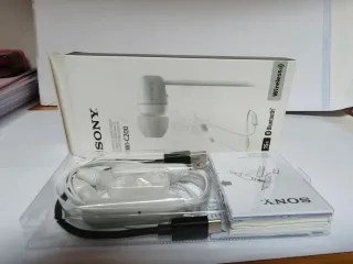 Auricolari Sony WI-C200