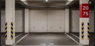 Se alquila garaje en la Canaleja 450 € el año