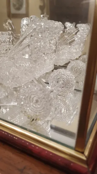 Figura de cristal decorativa