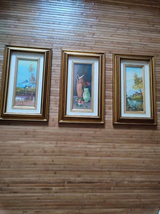 Tris quadri di tela se