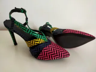 Zapatos Zara Talla 38 Multicolor