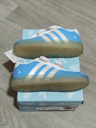 Tênis Adidas Disney Cinderella CF