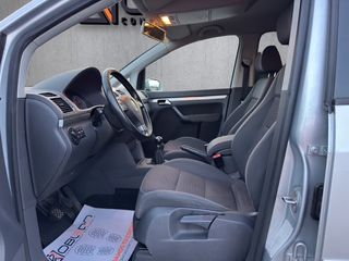 Volkswagen Touran 2.0 tdi 140cv TRAVELLER