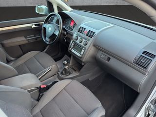 Volkswagen Touran 2.0 tdi 140cv TRAVELLER