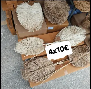 4 hojas decorativas de palma x 10€
