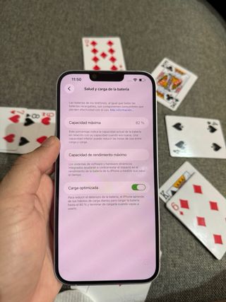 iPhone 14 Plus Morado