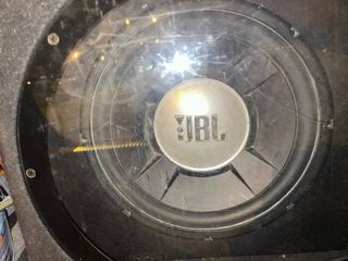 Subwoofer JBL con Amplificador Quantum Audio