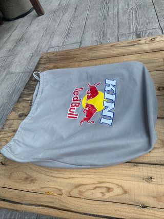 Casco Kini Red Bull Negro