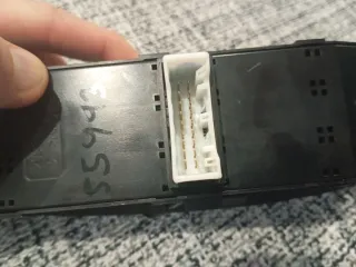 Mando Elevalunas Hyundai i20 GB