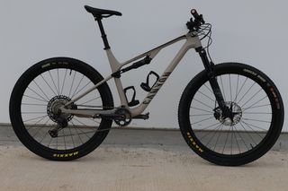 Canyon Lux Trail CF 7.0 (Taglia L)