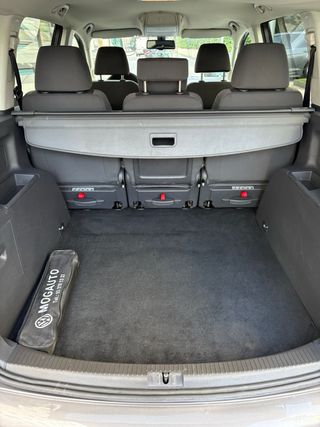 Volkswagen Touran DSG Etiqueta ECO telefono