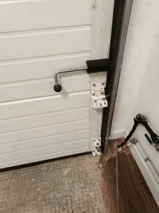 Puerta de garaje seccional