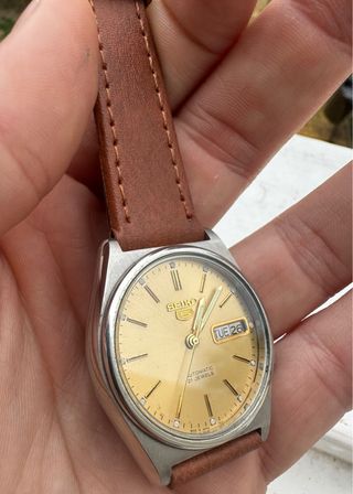 Reloj Seiko 5 Automático Vintage Esfera Dorada
