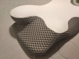 Almohada cervical y cuello viscoelástica ergonomic