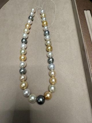 Collar Perlas Australianas y Tahití espectaculares