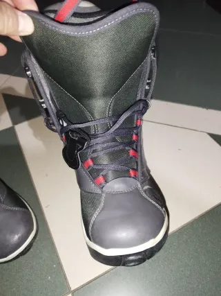 Botas de Snowboard Nike Grises y Rojas