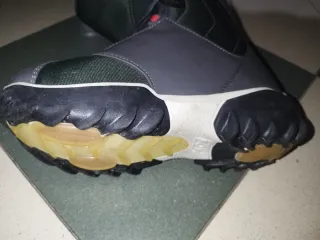 Botas de Snowboard Nike Grises y Rojas