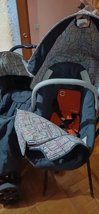 Silla de paseo, huevito y silla coche