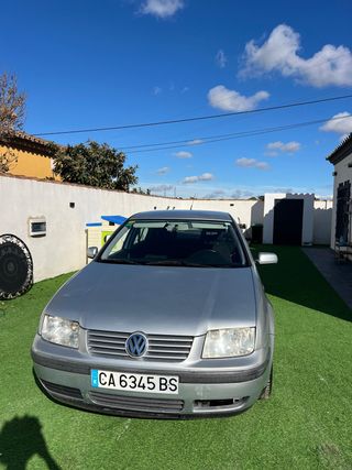 Volkswagen Bora 2000