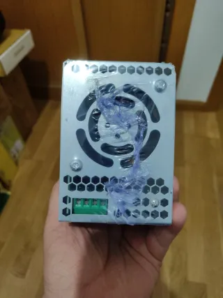 Fuente de alimentación LCTC NDR-480-12.