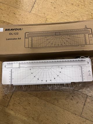 Plastificadora A4 Bravoul OL122 c/ Cortador