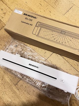 Plastificadora A4 Bravoul OL122 c/ Cortador